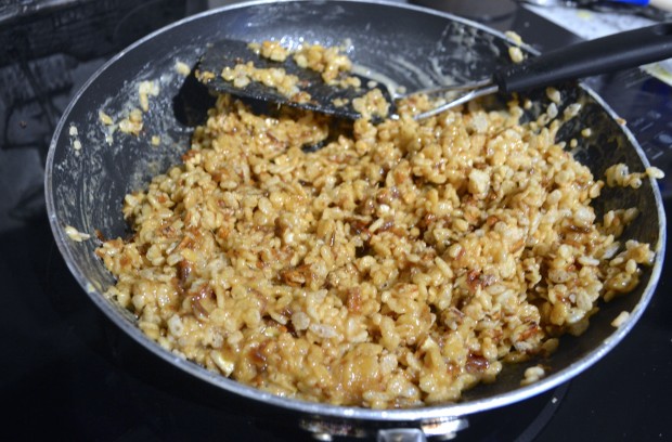 Date skillet cookies