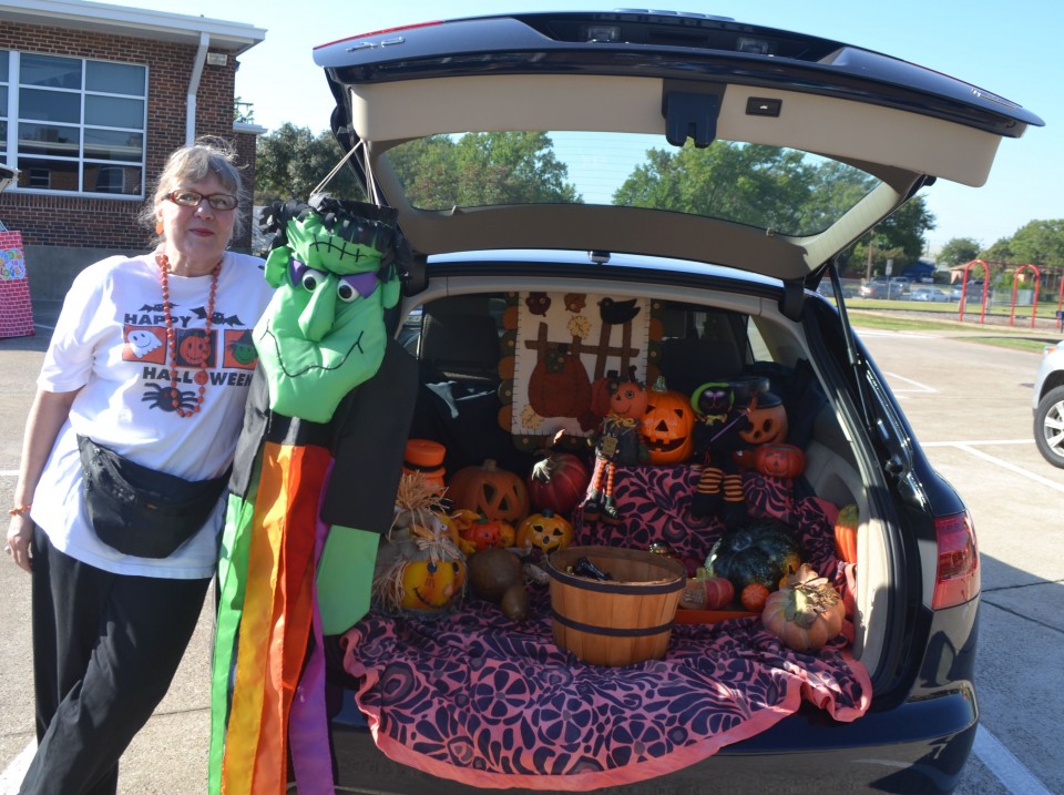 Trunk or treat 15